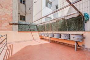Venta de chalet unifamiliar en Salt de 2ª mano - 9316