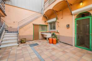 Venta de chalet unifamiliar en Salt de 2ª mano - 9316