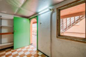 Venta de chalet unifamiliar en Salt de 2ª mano - 9316