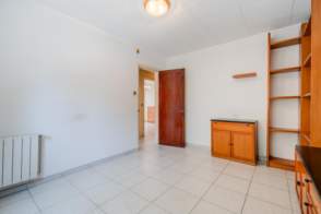 Venta de chalet unifamiliar en Salt de 2ª mano - 9316