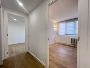 Alquiler de piso Contrato Temporal- VIVIENDA NO HABITUAL en Girona Capital de 2ª mano - 9326