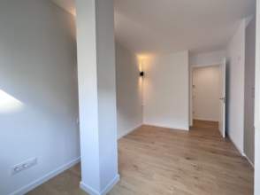 Alquiler de piso Contrato Temporal- VIVIENDA NO HABITUAL en Girona Capital de 2ª mano - 9326