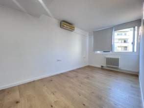 Alquiler de piso Contrato Temporal- VIVIENDA NO HABITUAL en Girona Capital de 2ª mano - 9326