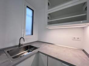 Alquiler de piso Contrato Temporal- VIVIENDA NO HABITUAL en Girona Capital de 2ª mano - 9326