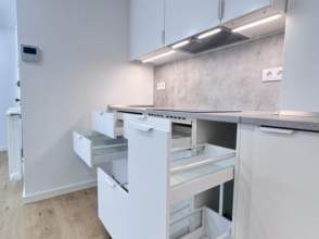 Alquiler de piso Contrato Temporal- VIVIENDA NO HABITUAL en Girona Capital de 2ª mano - 9326