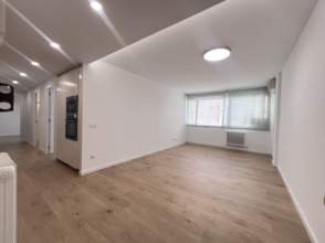 Alquiler de piso Contrato Temporal- VIVIENDA NO HABITUAL en Girona Capital