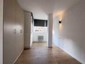Alquiler de piso Contrato Temporal- VIVIENDA NO HABITUAL en Girona Capital de 2ª mano - 9326