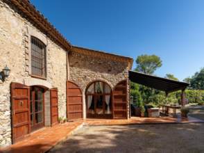 Venda de masia a Esponellà de 2ª mà - 9407