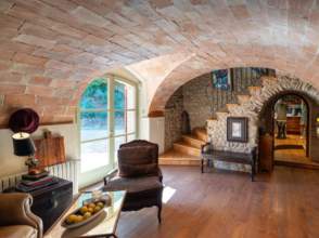 Venda de masia a Esponellà de 2ª mà - 9407