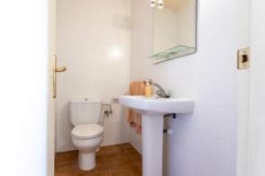 Venta de chalet en Cervià de Ter de 2ª mano - 9456