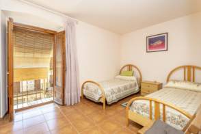 Venta de chalet en Cervià de Ter de 2ª mano - 9456