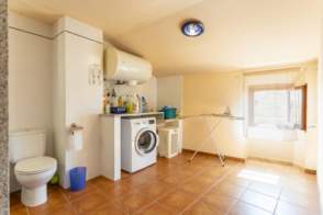 Venta de chalet en Cervià de Ter de 2ª mano - 9456