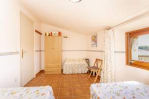 Venta de chalet en Cervià de Ter de 2ª mano - 9456