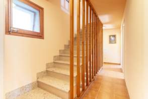 Venta de chalet en Cervià de Ter de 2ª mano - 9456