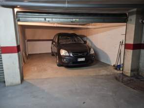 APARCAMENT TANCAT PER A 2 COTXES ZONA MIGDIA-QUIMICS de 2ª mà - 9472