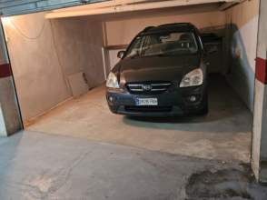 APARCAMENT TANCAT PER A 2 COTXES ZONA MIGDIA-QUIMICS de 2ª mà - 9472