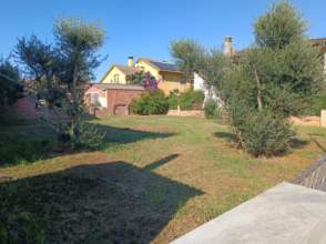 Venta de Solar en Cornellà del Terri de 2ª mano - 9496