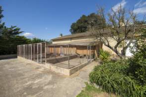 Venta de una villa en Cornellà del Terri de 2ª mano - 9531