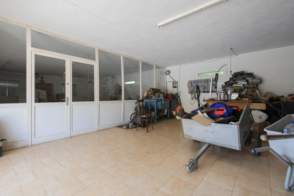 Venta de una villa en Cornellà del Terri de 2ª mano - 9531