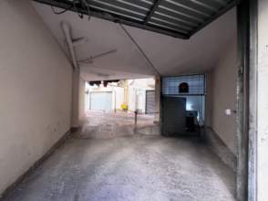 PLAZA DE PARQUING EN ALQUILER PARA VEHICULO MEDIANO O DOS MOTOS de 2ª mano - 9516