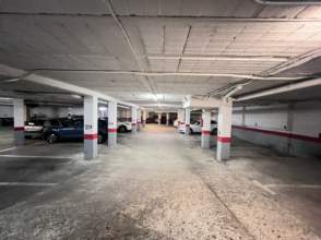 PLAZA DE PARQUING EN ALQUILER PARA VEHICULO MEDIANO O DOS MOTOS de 2ª mano - 9516