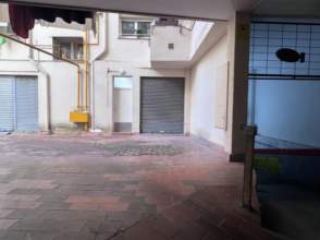 PLAZA DE PARQUING EN ALQUILER PARA VEHICULO MEDIANO O DOS MOTOS de 2ª mano - 9516