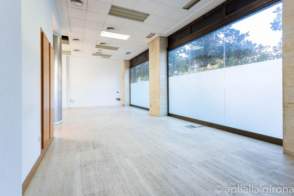 Venta de local comercial en Girona Capital de 2ª mano - 9556