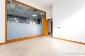 Venta de local comercial en Girona Capital de 2ª mano - 9556
