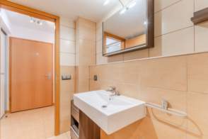 Pis en venda en Cassà de la Selva de 2ª mà - 9572