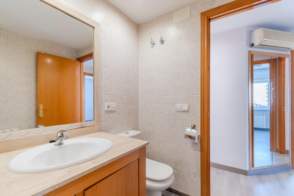 Venta de piso en Riudellots de la Selva de 2ª mano - 9596