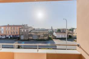 Venta de piso en Riudellots de la Selva de 2ª mano - 9596