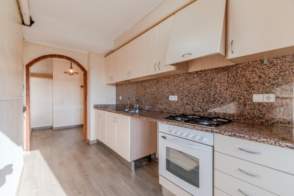 Venta de piso en Riudellots de la Selva de 2ª mano - 9596