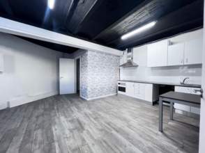 Nave comercial en lloguer en Vilablareix de 2ª mà - 9642