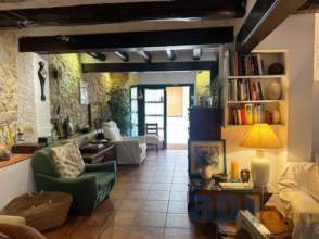 Venta de una encantadora villa campestre en Bellcaire d'Empordà de 2ª mano - 9601