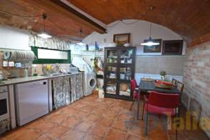 Venta de una encantadora villa campestre en Bellcaire d'Empordà de 2ª mano - 9601