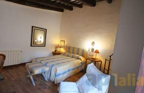 Venta de una encantadora villa campestre en Bellcaire d'Empordà de 2ª mano - 9601