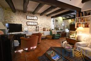 Venta de una encantadora villa campestre en Bellcaire d'Empordà de 2ª mano - 9601