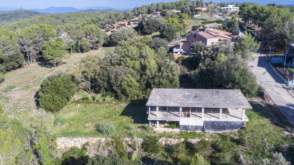 Venta Parcela con estructura en el Golf de Sant Julià de Ramis de nueva construcción - 9626