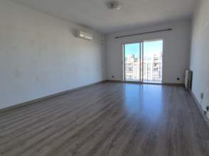 Venta de piso en Girona Capital