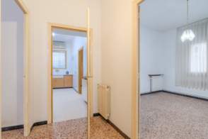 Venda de pis a Salt de 2ª mà - 9637