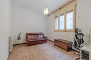 Venda de pis a Salt de 2ª mà - 9637