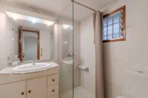 Venda de pis a Salt de 2ª mà - 9637