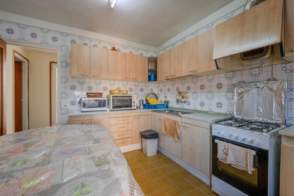 Venda de pis a Salt de 2ª mà - 9717