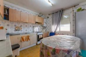 Venda de pis a Salt de 2ª mà - 9717