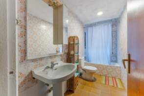 Venda de pis a Salt de 2ª mà - 9717