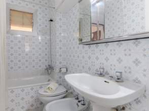 Venda d'un pis a Girona Capital de 2ª mà - 9732