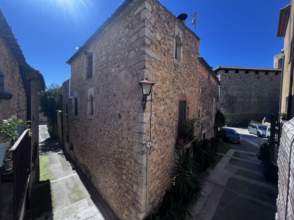 Lloguer casa amb jardí i naturalesa de 2ª mà - 9762