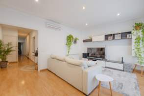 Venta de piso en Barri Vell, Girona Capital de 2ª mano - 9811