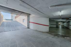Venta de piso amplio y adaptado en Salt, La Massana de 2ª mano - 9836