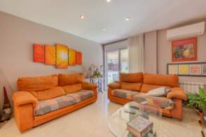 Venta de piso amplio y adaptado en Salt, La Massana de 2ª mano - 9836
